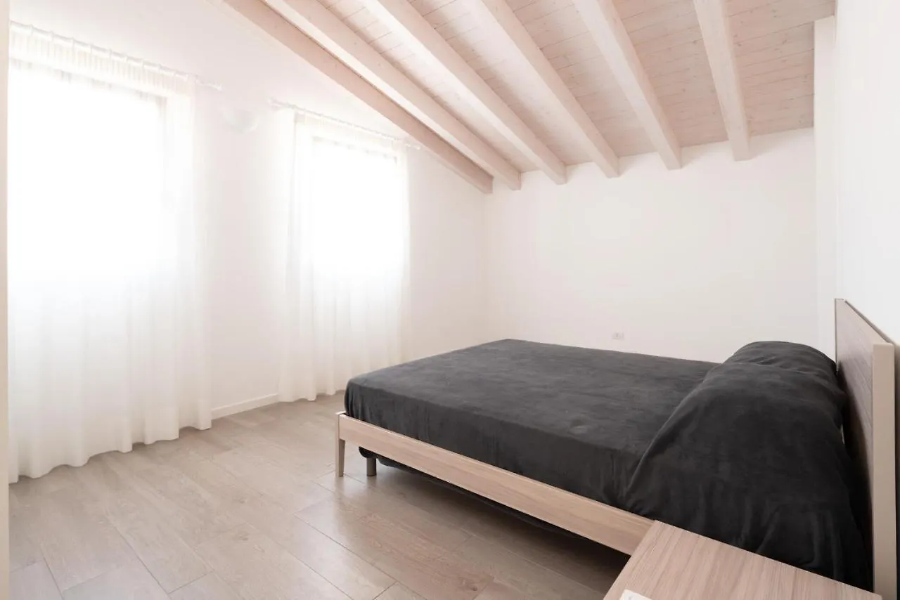 Finisterrae 9 - Immobiliare Living Apartment Lido di Jesolo Italy